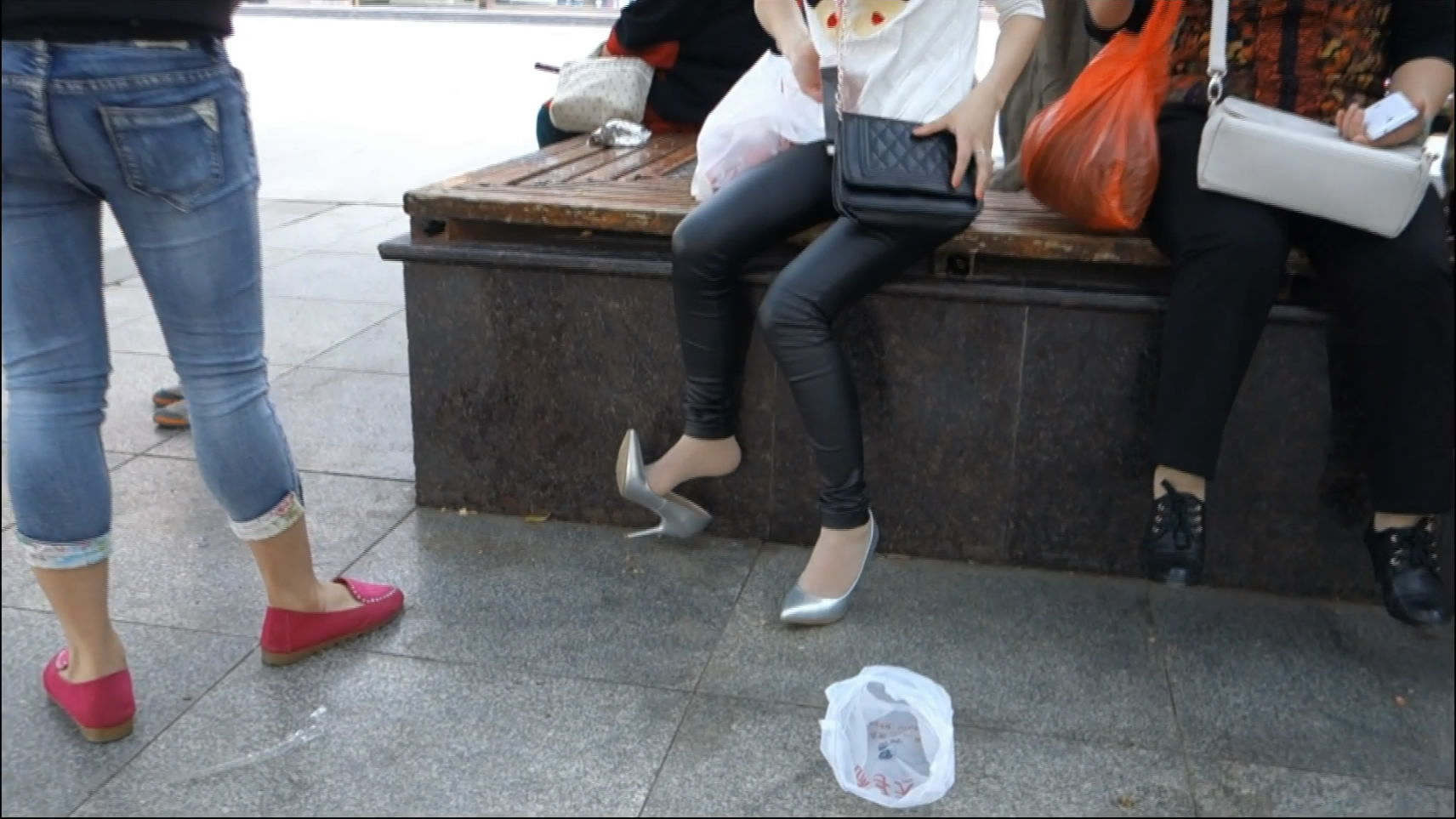 streetsnapnylon[00 02 32][20181203 222806 5]